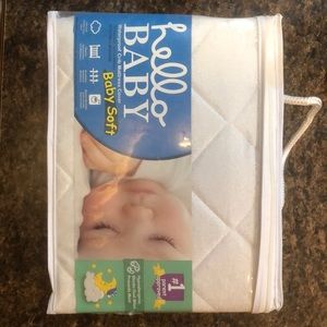 NWOT Hello Baby terry waterproof crib mattress cover
